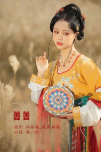 【YiTuYu-艺图语】2022.08.18 萋萋 - 梨一依 [22P-294MB]